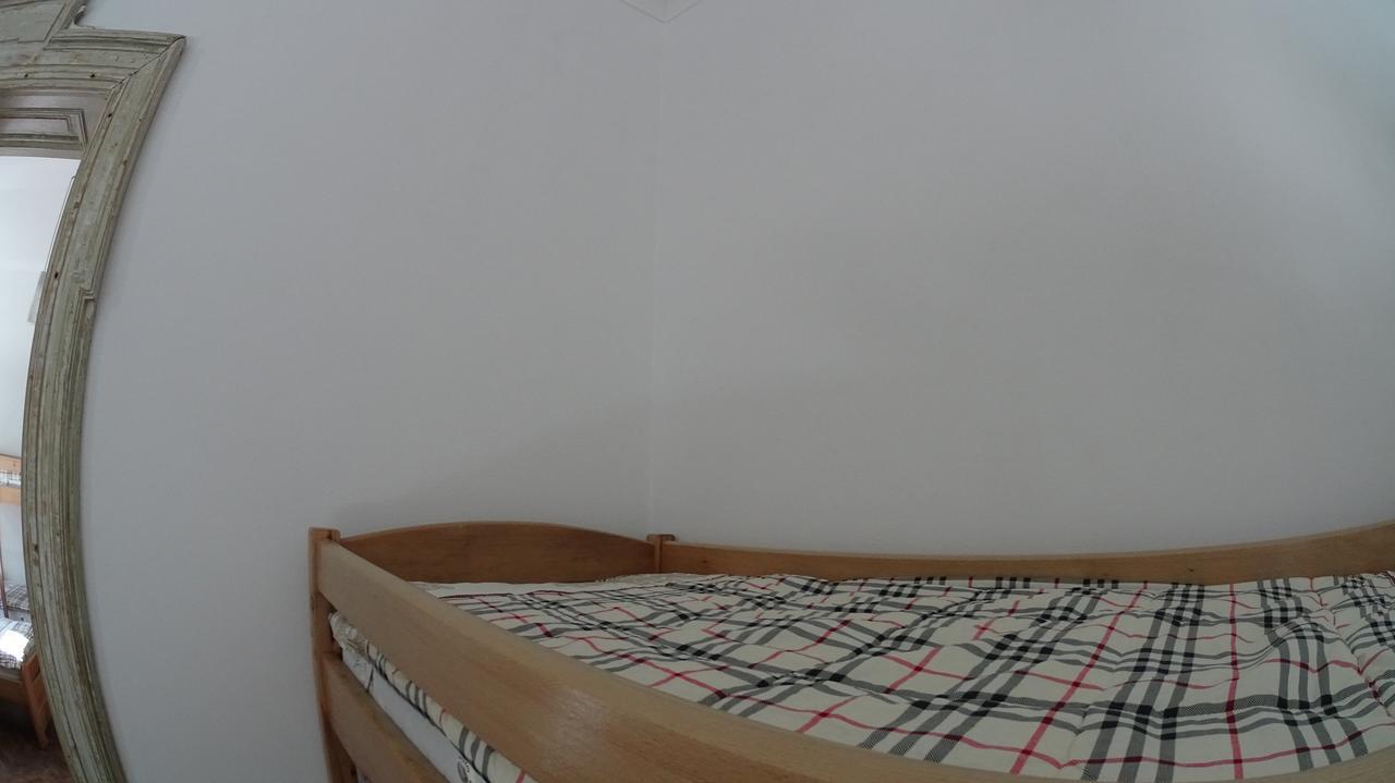Hostel Mif Ivano-Frankivsk Extérieur photo